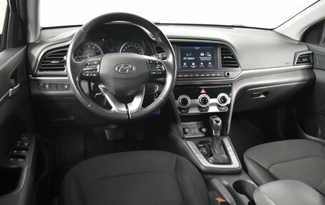 Hyundai Elantra VI рестайлинг, 2019 год, 1 617 100 рублей, 6 фотография