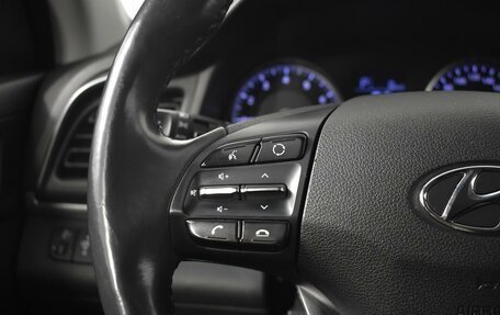 Hyundai Elantra VI рестайлинг, 2019 год, 1 617 100 рублей, 15 фотография