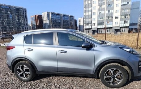 KIA Sportage IV рестайлинг, 2020 год, 2 180 000 рублей, 4 фотография