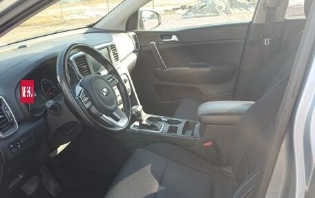 KIA Sportage IV рестайлинг, 2020 год, 2 180 000 рублей, 16 фотография