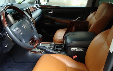 Lexus LX III, 2013 год, 3 970 000 рублей, 19 фотография