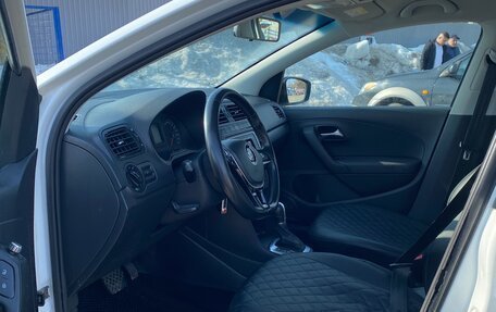 Volkswagen Polo VI (EU Market), 2018 год, 1 300 000 рублей, 6 фотография