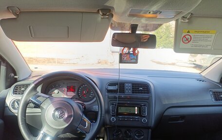 Volkswagen Polo VI (EU Market), 2011 год, 470 000 рублей, 15 фотография