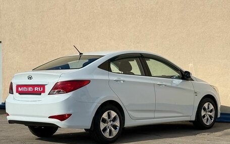 Hyundai Solaris II рестайлинг, 2015 год, 1 120 000 рублей, 5 фотография