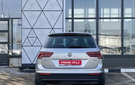 Volkswagen Tiguan II, 2020 год, 2 849 000 рублей, 6 фотография