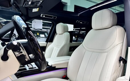 Land Rover Range Rover IV рестайлинг, 2025 год, 22 990 000 рублей, 19 фотография