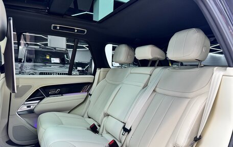 Land Rover Range Rover IV рестайлинг, 2025 год, 22 990 000 рублей, 25 фотография