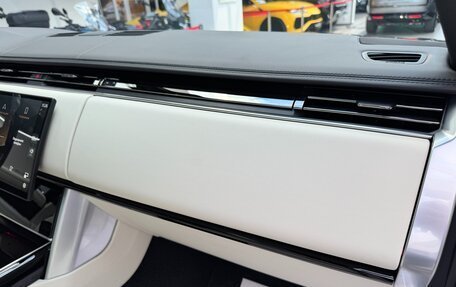 Land Rover Range Rover IV рестайлинг, 2025 год, 22 990 000 рублей, 33 фотография