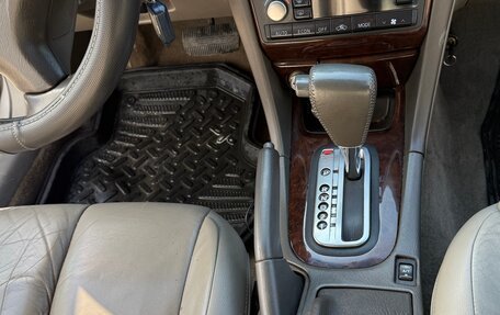 Nissan Maxima VIII, 2001 год, 430 000 рублей, 11 фотография