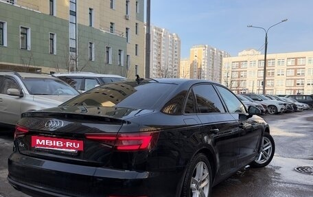 Audi A4, 2019 год, 2 700 000 рублей, 7 фотография