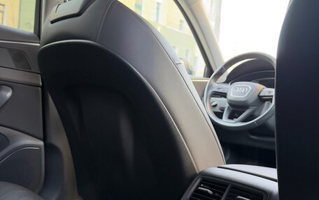 Audi A4, 2019 год, 2 700 000 рублей, 20 фотография