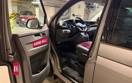 Volkswagen Caravelle T6 рестайлинг, 2021 год, 4 550 000 рублей, 9 фотография