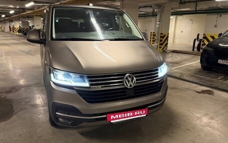 Volkswagen Caravelle T6 рестайлинг, 2021 год, 4 550 000 рублей, 8 фотография