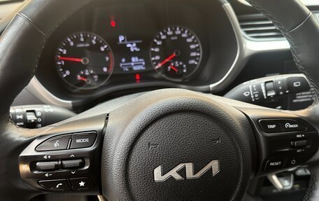 KIA Rio IV, 2022 год, 1 650 000 рублей, 8 фотография