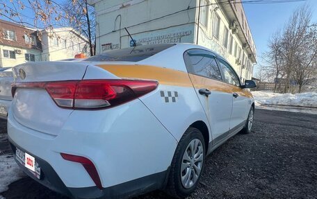 KIA Rio IV, 2018 год, 605 000 рублей, 4 фотография