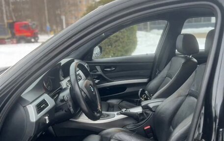 BMW 3 серия, 2011 год, 1 350 000 рублей, 8 фотография