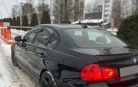 BMW 3 серия, 2011 год, 1 350 000 рублей, 6 фотография