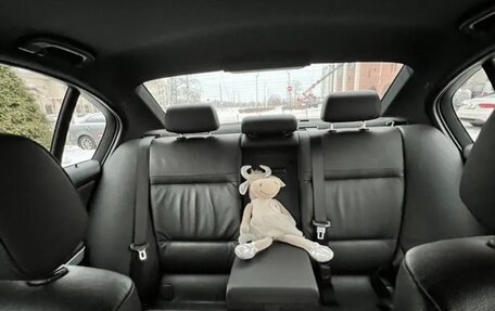 BMW 3 серия, 2011 год, 1 350 000 рублей, 11 фотография