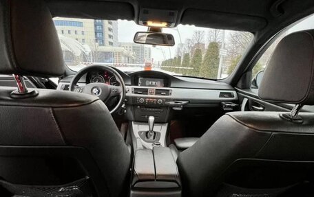 BMW 3 серия, 2011 год, 1 350 000 рублей, 10 фотография