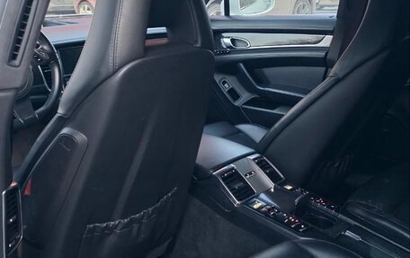 Porsche Panamera II рестайлинг, 2012 год, 2 400 000 рублей, 11 фотография