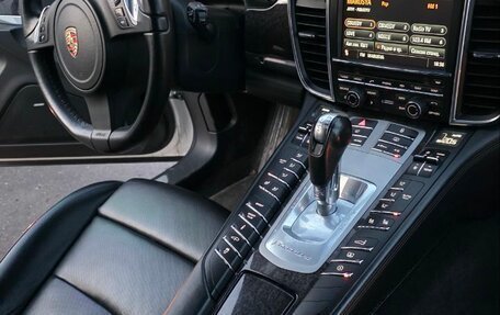 Porsche Panamera II рестайлинг, 2012 год, 2 400 000 рублей, 9 фотография