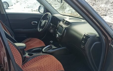 KIA Soul II рестайлинг, 2018 год, 1 650 000 рублей, 9 фотография