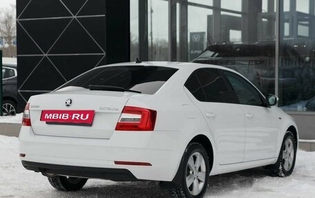 Skoda Octavia, 2018 год, 1 950 000 рублей, 5 фотография