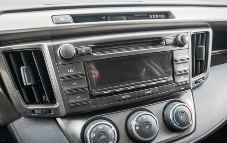 Toyota RAV4, 2013 год, 1 999 000 рублей, 20 фотография