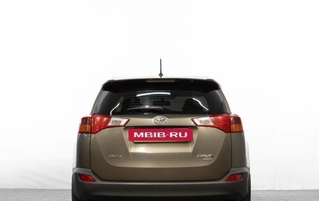 Toyota RAV4, 2013 год, 1 999 000 рублей, 6 фотография