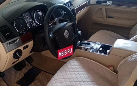 Volkswagen Touareg III, 2004 год, 1 050 000 рублей, 13 фотография