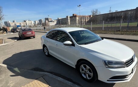 Volkswagen Jetta VI, 2017 год, 1 100 000 рублей, 2 фотография