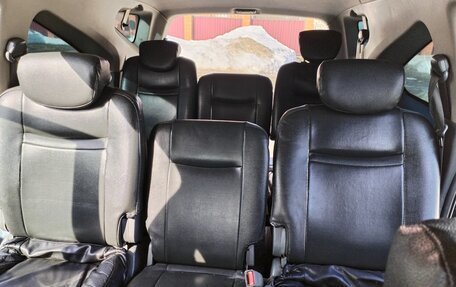 SsangYong Rodius I, 2010 год, 720 000 рублей, 13 фотография