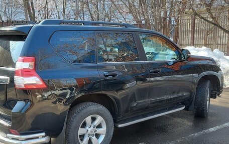 Toyota Land Cruiser Prado 150 рестайлинг 2, 2017 год, 4 950 000 рублей, 7 фотография