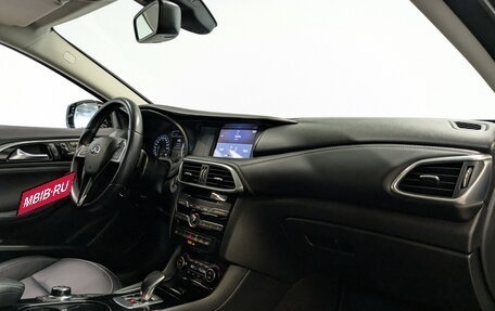 Infiniti QX30, 2017 год, 2 330 000 рублей, 22 фотография