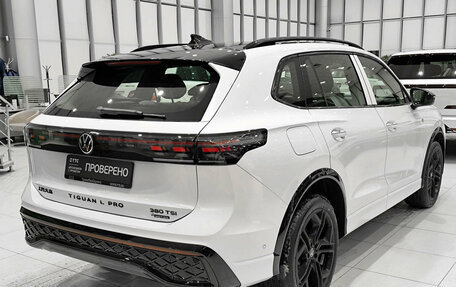 Volkswagen Tiguan, 2025 год, 4 899 000 рублей, 5 фотография