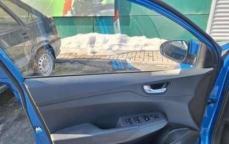 Hyundai Solaris II рестайлинг, 2020 год, 1 690 000 рублей, 33 фотография