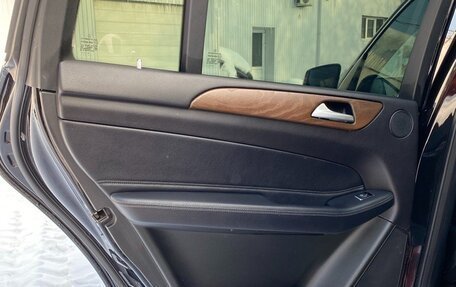 Mercedes-Benz GLS, 2016 год, 3 290 000 рублей, 17 фотография