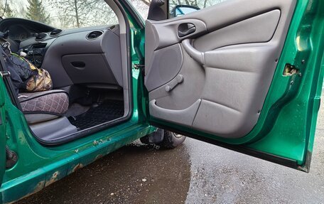 Ford Focus IV, 2001 год, 210 000 рублей, 18 фотография