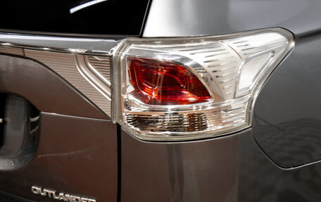 Mitsubishi Outlander III рестайлинг 3, 2012 год, 1 299 000 рублей, 9 фотография