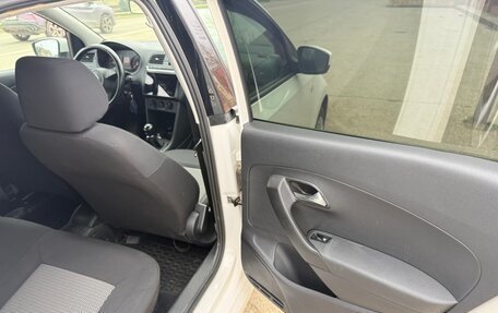 Volkswagen Polo VI (EU Market), 2012 год, 760 000 рублей, 14 фотография