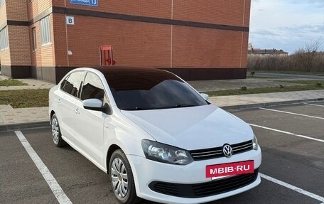 Volkswagen Polo VI (EU Market), 2012 год, 760 000 рублей, 2 фотография