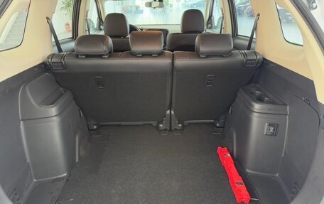 Mitsubishi Outlander III рестайлинг 3, 2022 год, 2 270 000 рублей, 15 фотография