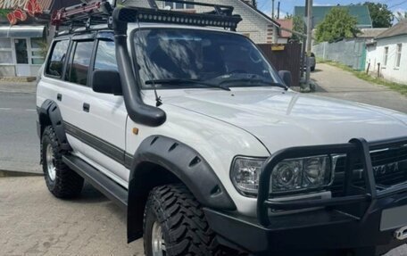 Toyota Land Cruiser 80 рестайлинг, 1993 год, 2 450 000 рублей, 1 фотография