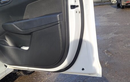 Hyundai Solaris II рестайлинг, 2021 год, 1 700 000 рублей, 5 фотография