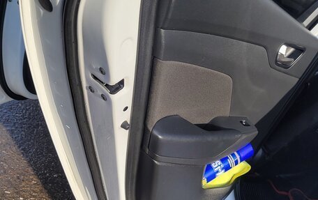 Hyundai Solaris II рестайлинг, 2021 год, 1 700 000 рублей, 8 фотография