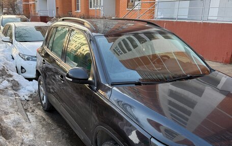 Volkswagen Tiguan I, 2013 год, 945 000 рублей, 2 фотография