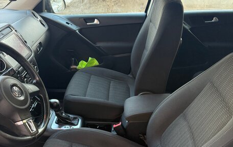 Volkswagen Tiguan I, 2013 год, 945 000 рублей, 5 фотография