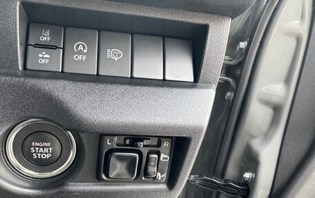 Suzuki Jimny, 2022 год, 1 852 000 рублей, 14 фотография