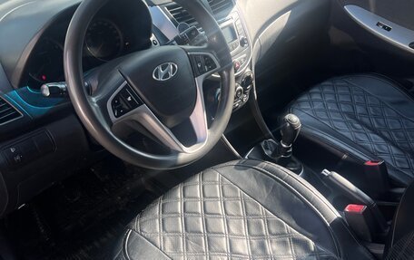 Hyundai Solaris II рестайлинг, 2013 год, 569 000 рублей, 6 фотография