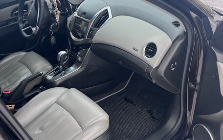 Chevrolet Cruze II, 2013 год, 630 000 рублей, 10 фотография